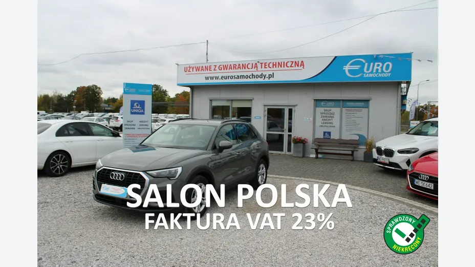 AUDI Q3 -