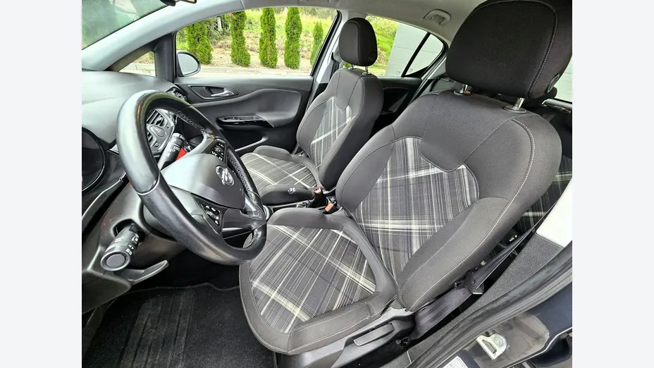 OPEL Corsa -