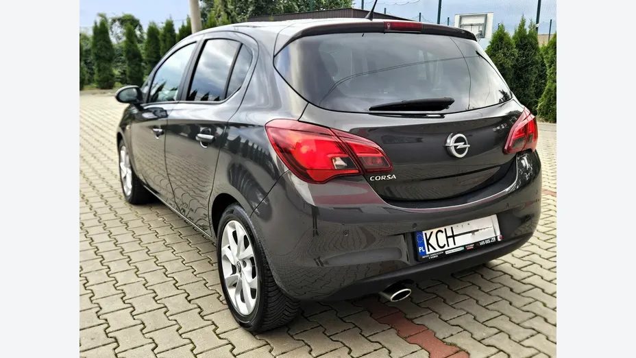 OPEL Corsa -
