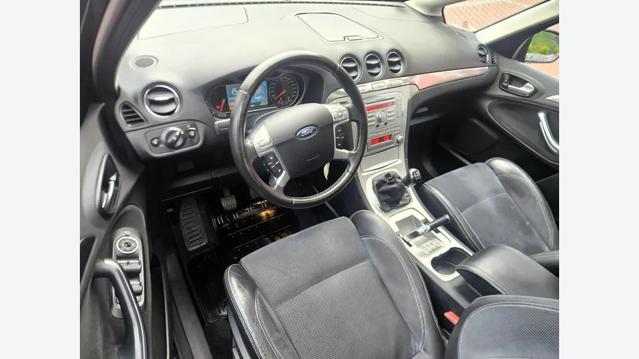 FORD S-MAX -