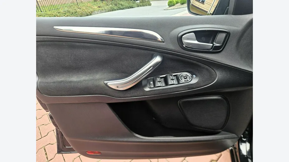 FORD S-MAX -