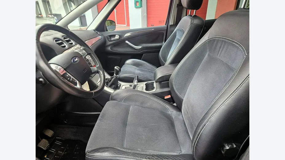 FORD S-MAX -