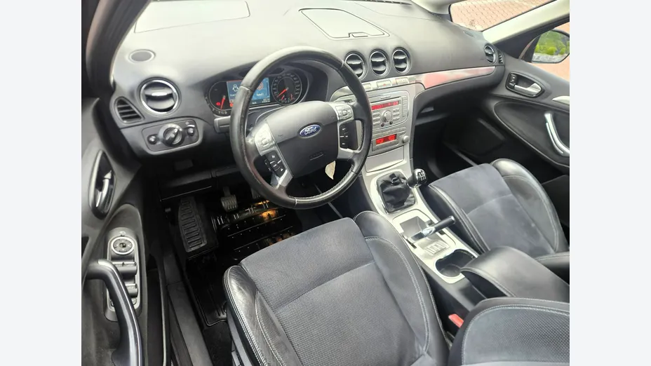 FORD S-MAX -