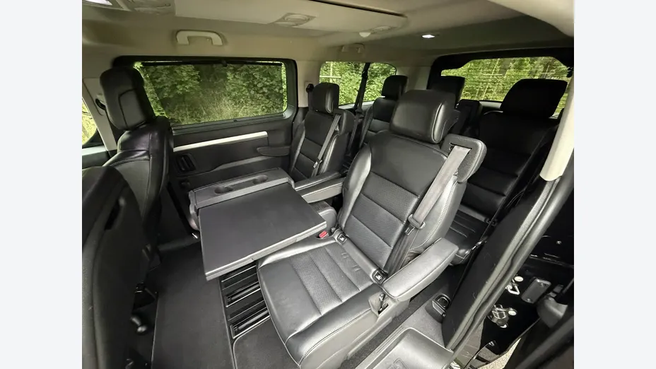 OPEL Zafira Life -