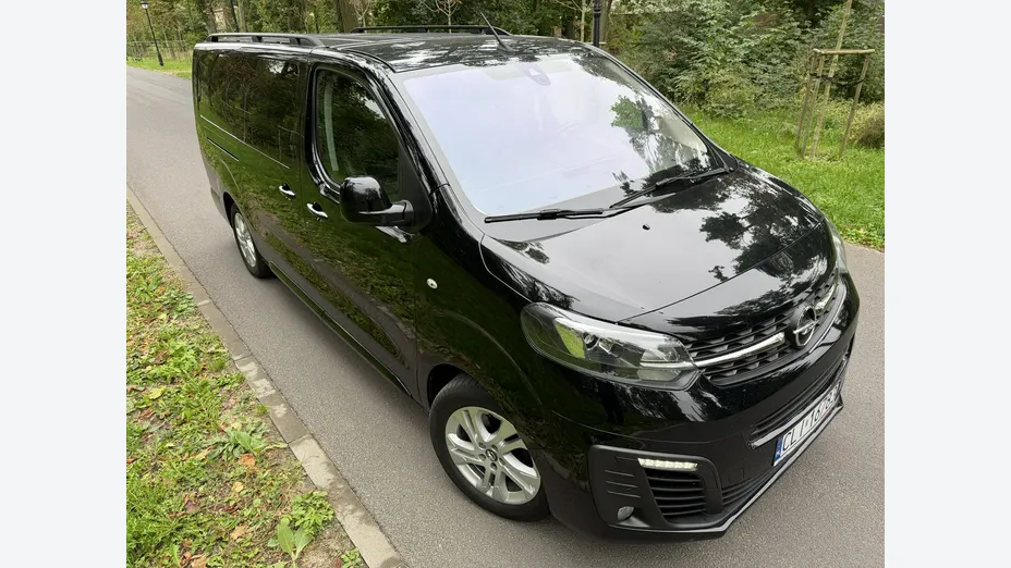 OPEL Zafira Life -