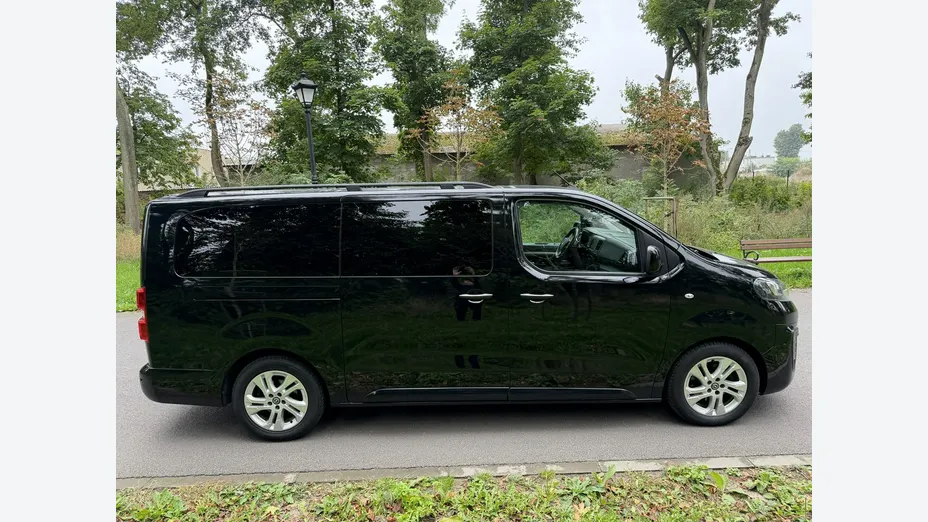 OPEL Zafira Life -