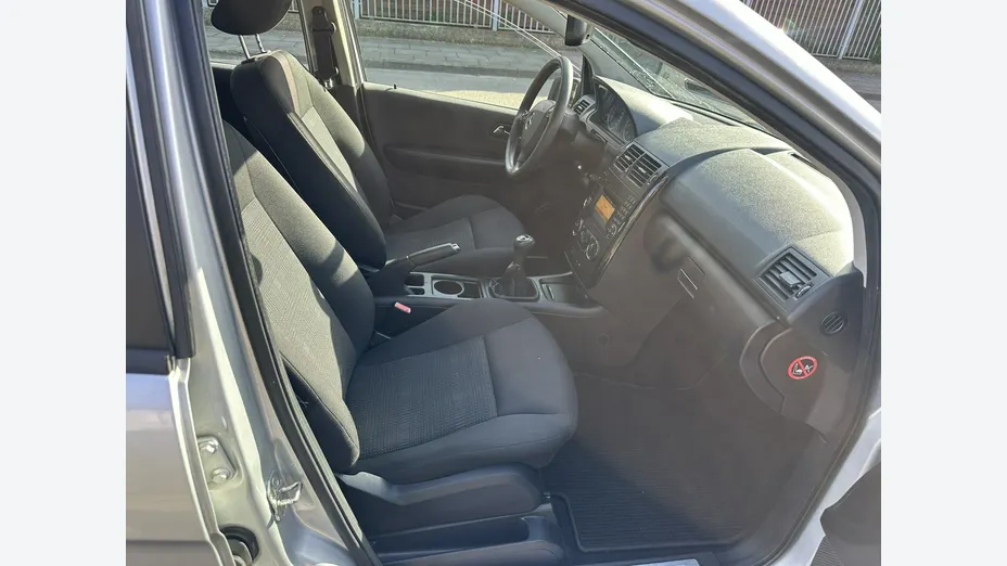 MERCEDES-BENZ A Klasa -