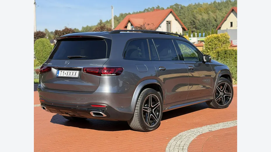 MERCEDES-BENZ GLS -