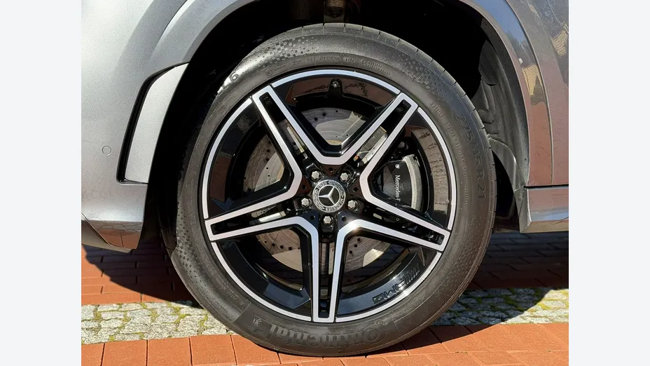 MERCEDES-BENZ GLS -