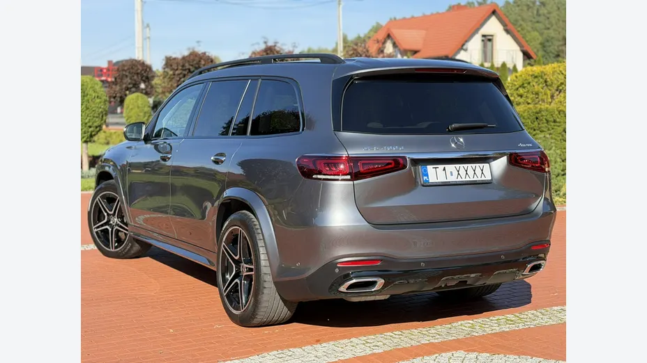 MERCEDES-BENZ GLS -