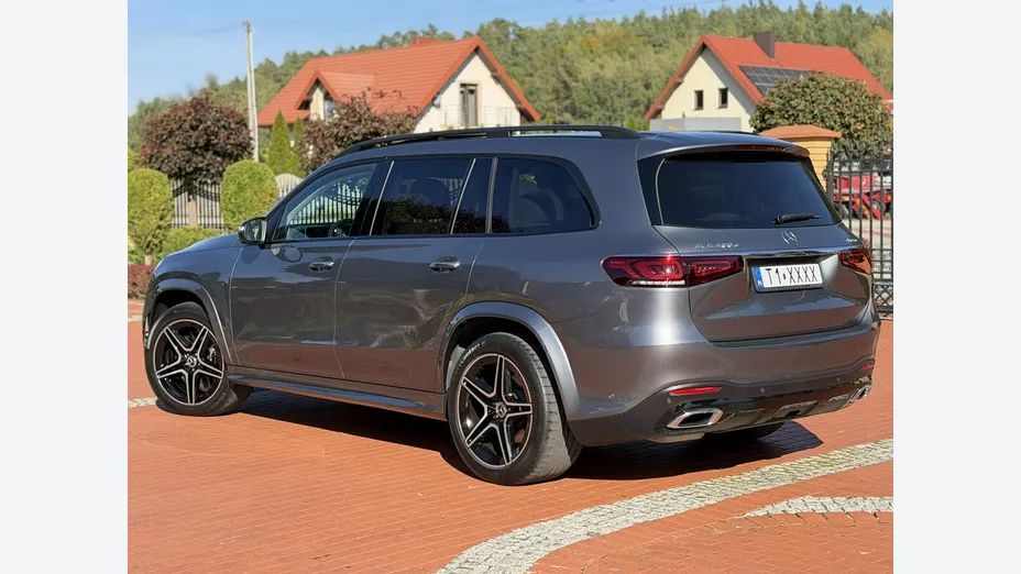 MERCEDES-BENZ GLS -