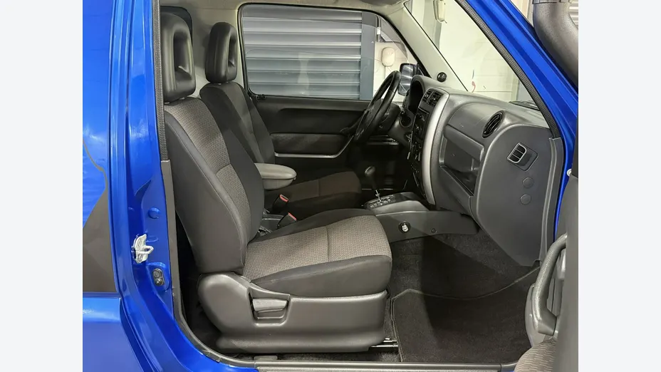 SUZUKI Jimny -