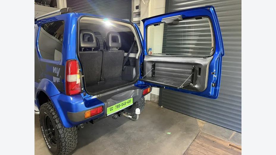 SUZUKI Jimny -