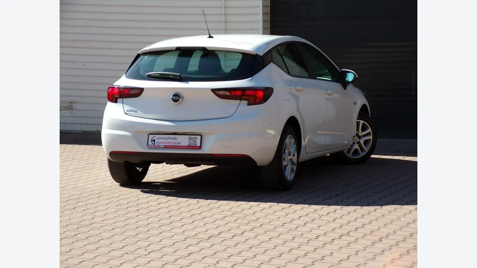OPEL Astra -