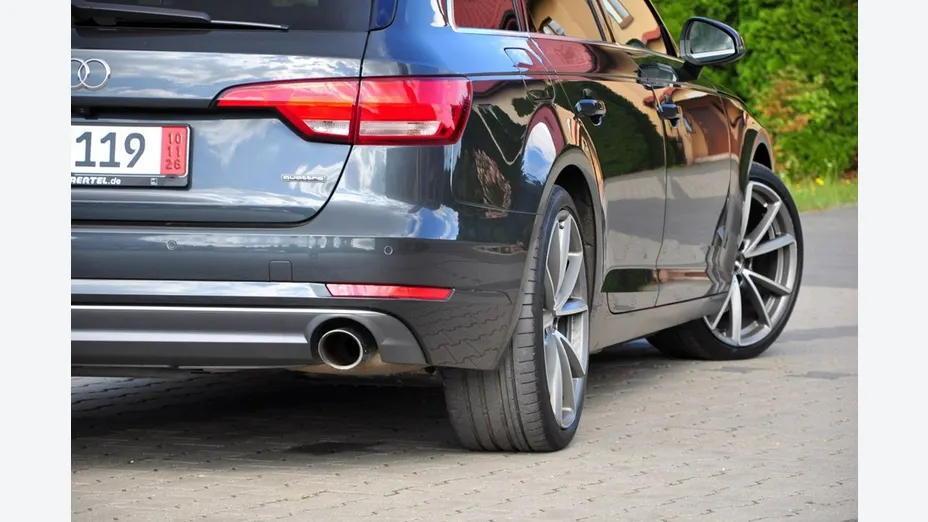 AUDI A4 Avant -