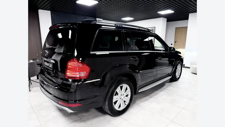MERCEDES-BENZ GL -