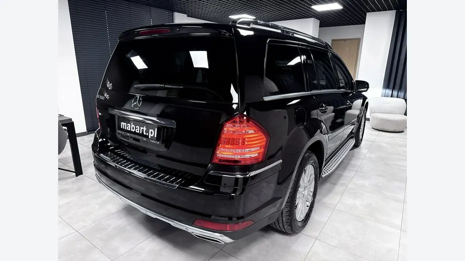 MERCEDES-BENZ GL -