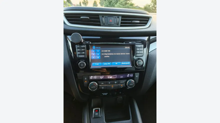 NISSAN Qashqai -