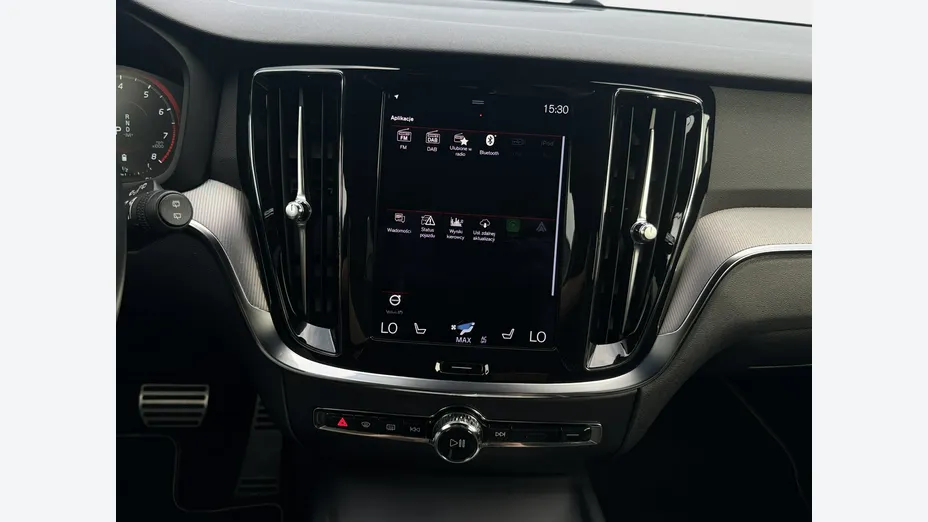 VOLVO V60 -