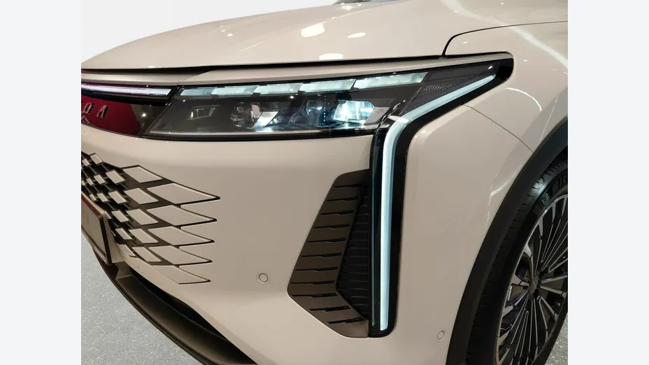 OMODA Omoda 9 -