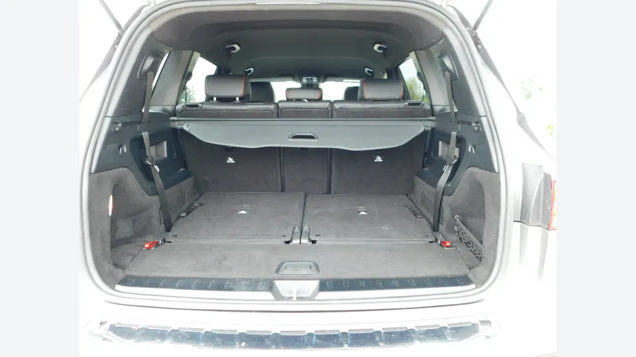 MERCEDES-BENZ GLB -