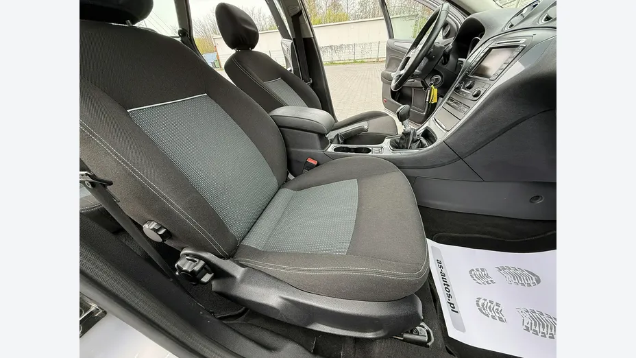 FORD Mondeo -