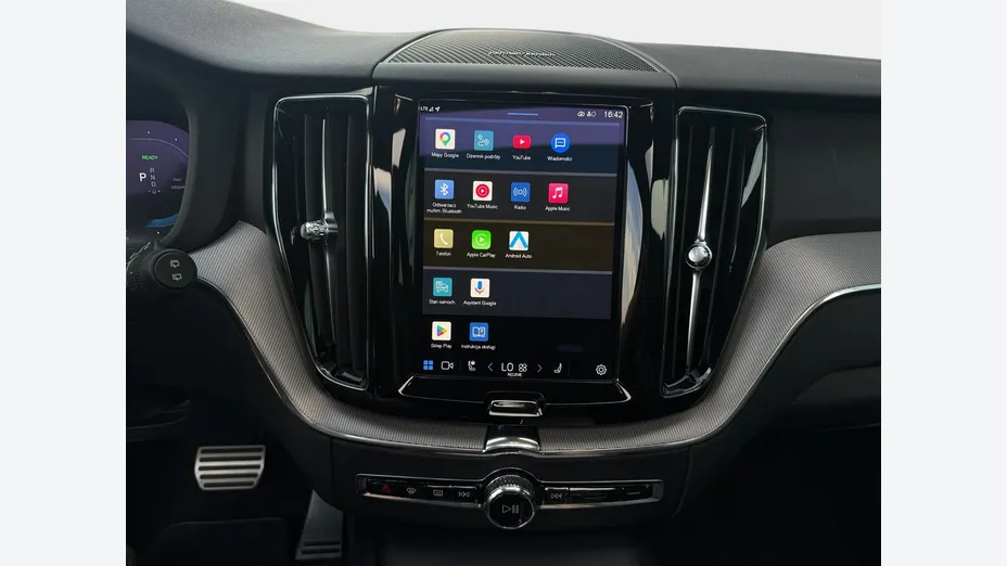 VOLVO XC60 -