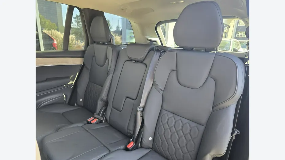 VOLVO XC90 -
