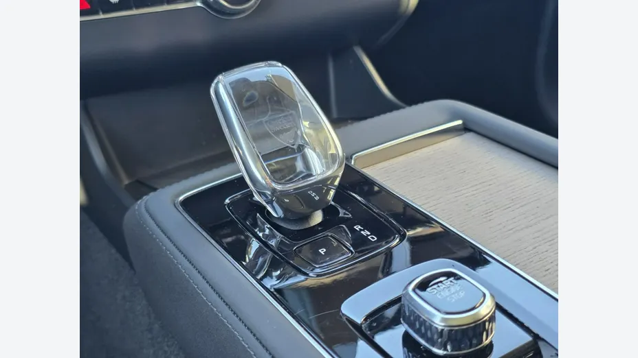 VOLVO XC90 -