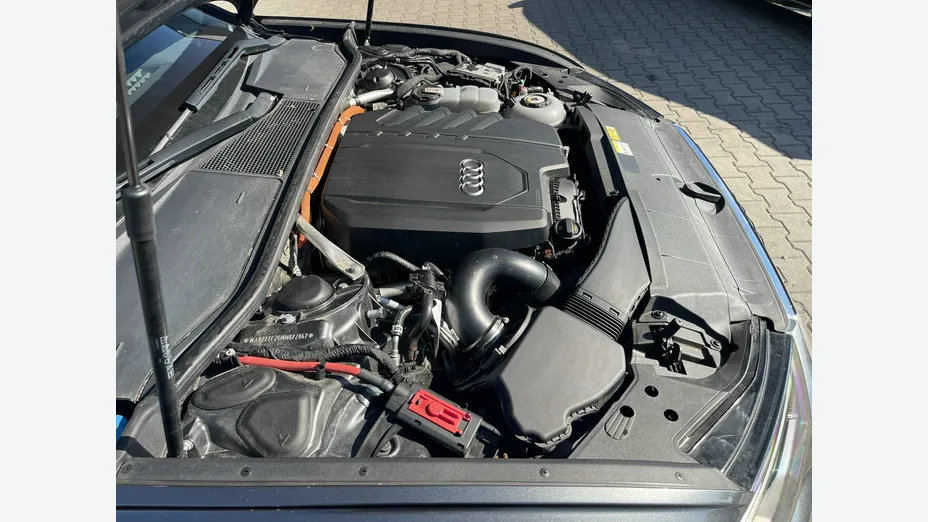 AUDI A6 Avant -