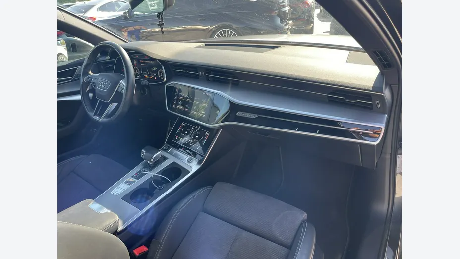 AUDI A6 Avant -