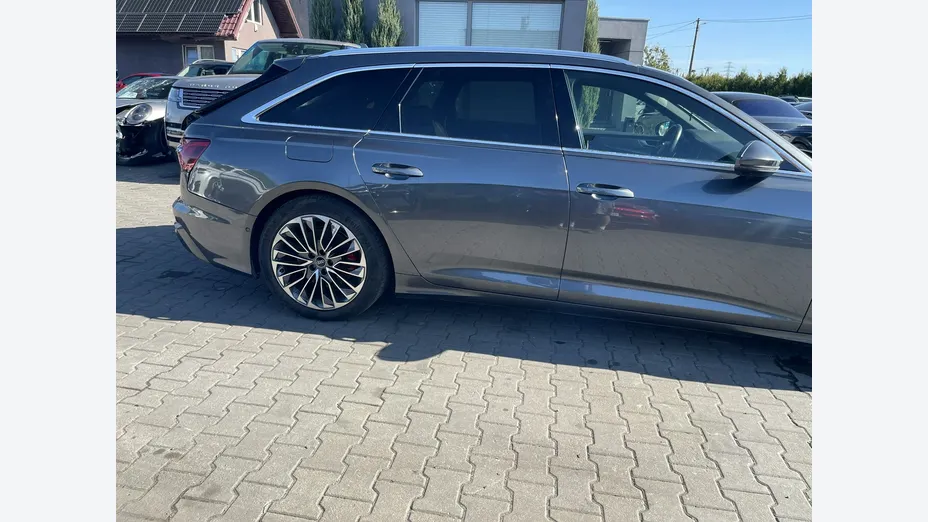 AUDI A6 Avant -