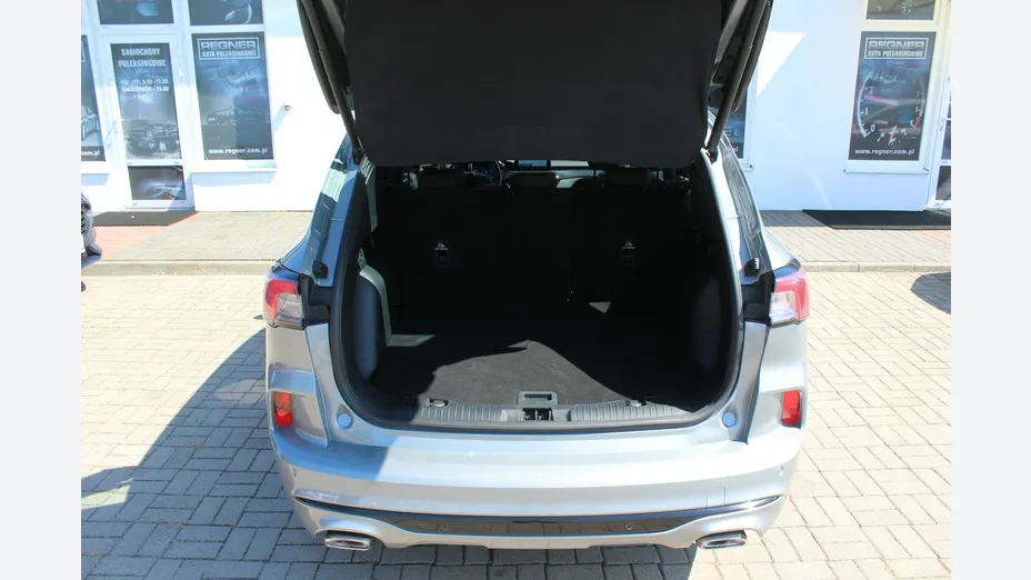 FORD Kuga -