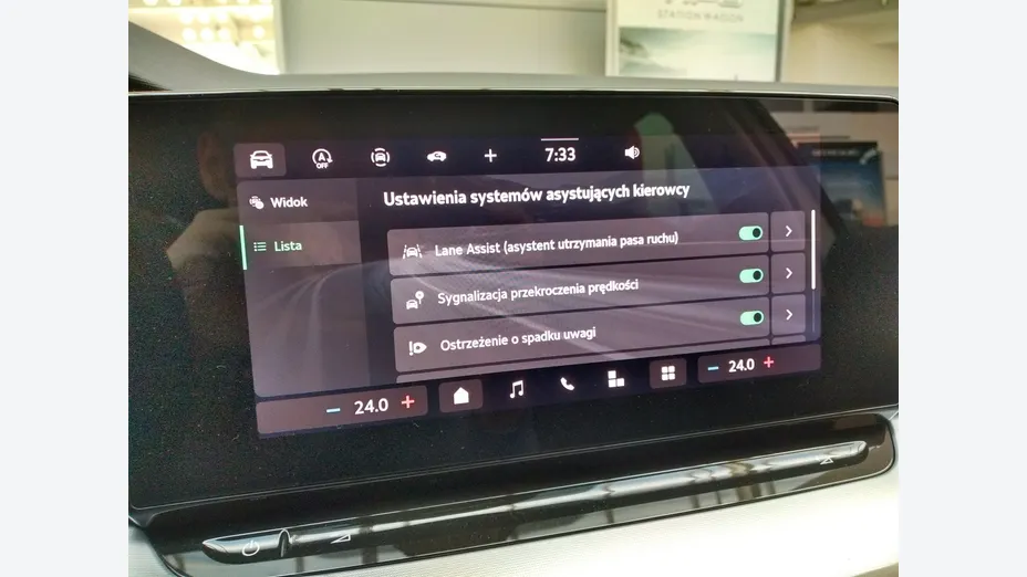 SKODA Octavia -