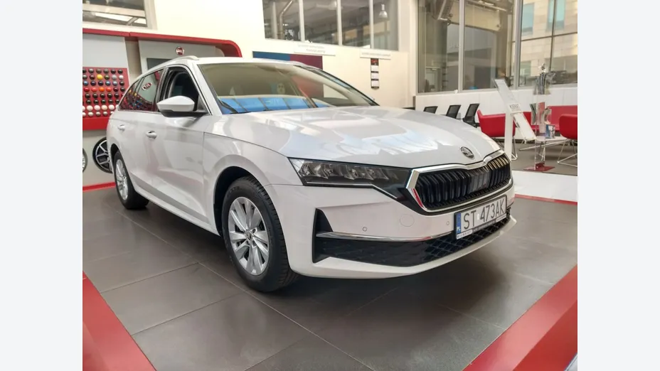 SKODA Octavia -