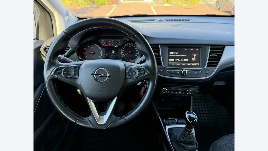 OPEL Crossland -