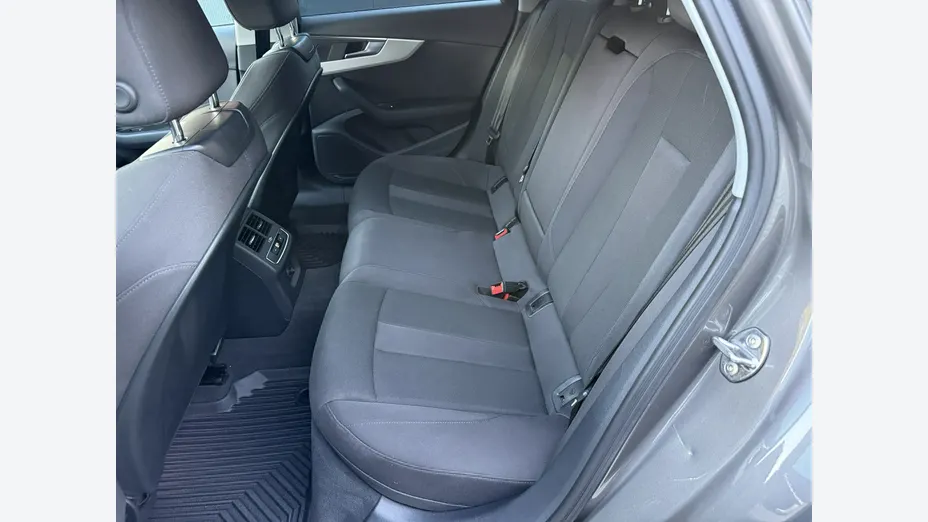 AUDI A4 Avant -