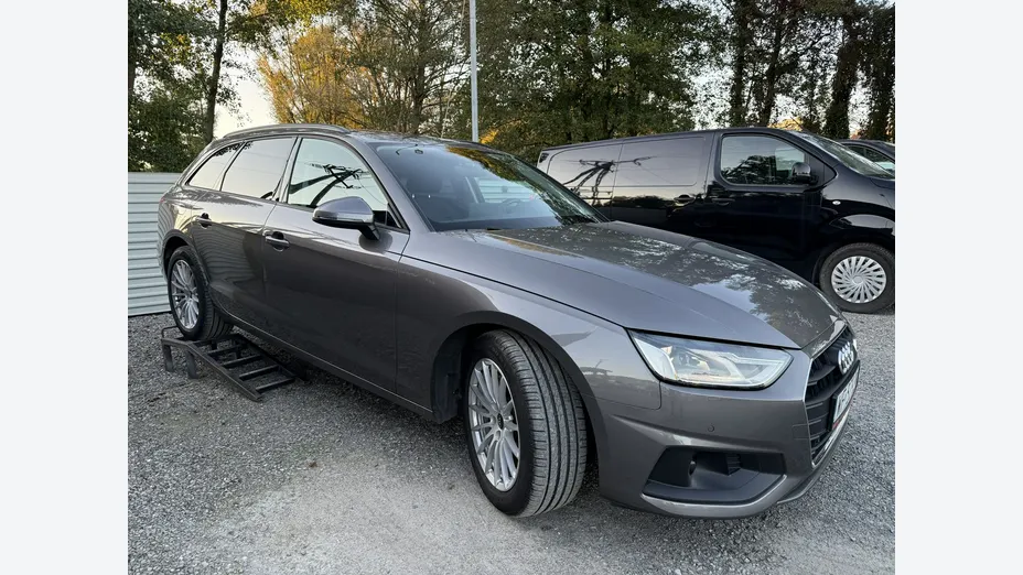 AUDI A4 Avant -