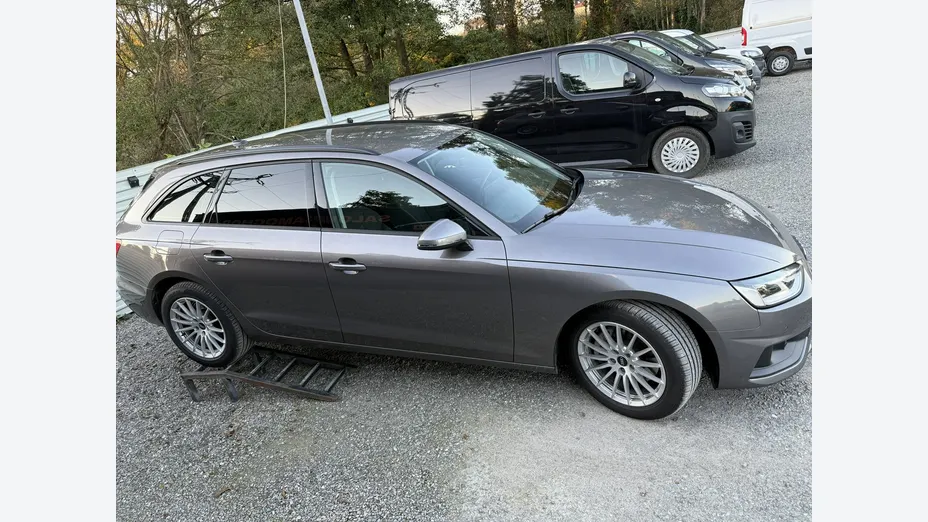 AUDI A4 Avant -