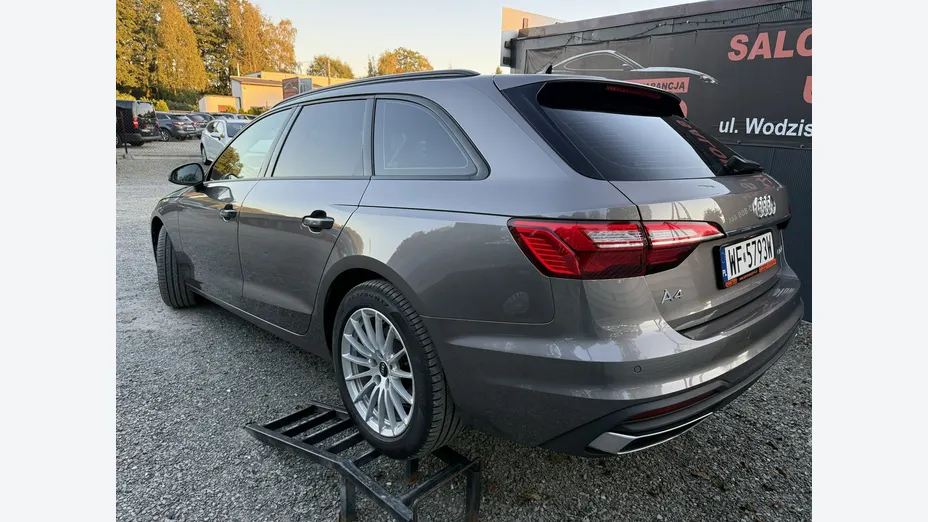 AUDI A4 Avant -