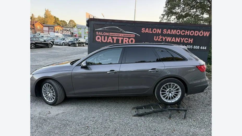 AUDI A4 Avant -