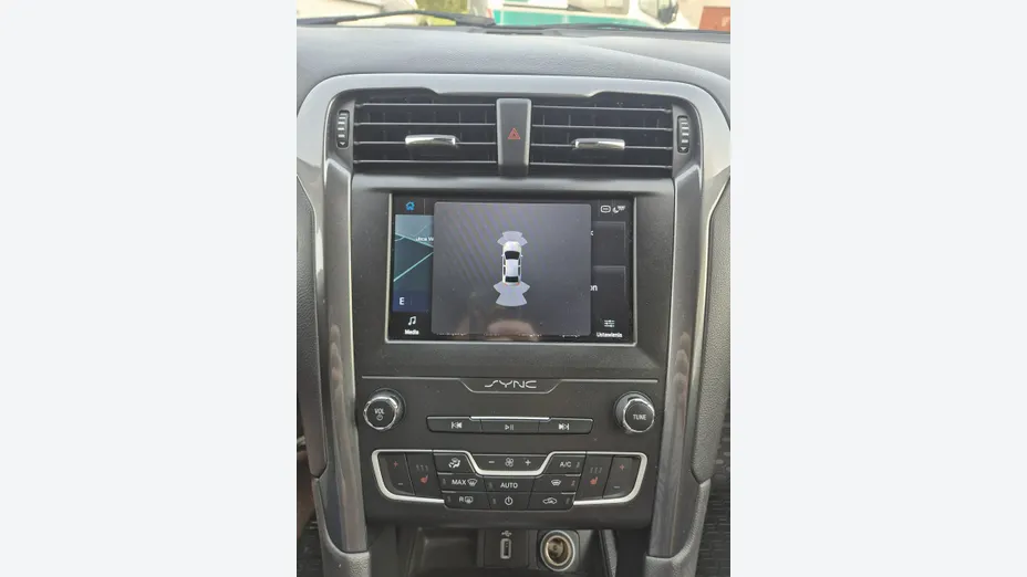 FORD Mondeo -