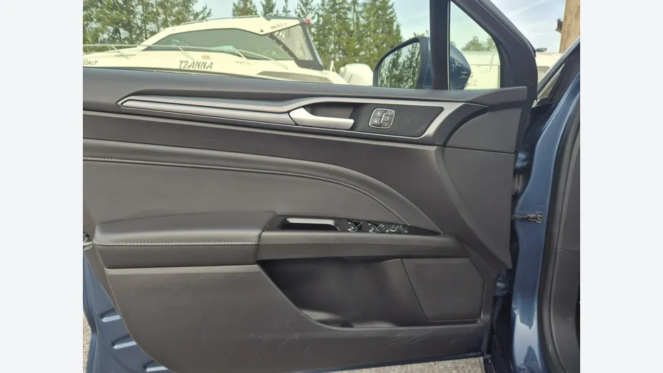 FORD Mondeo -