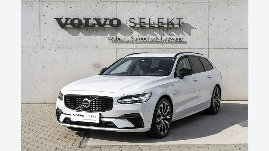 VOLVO V90 -