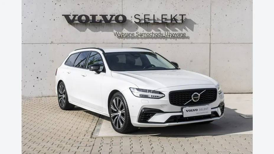 VOLVO V90 -