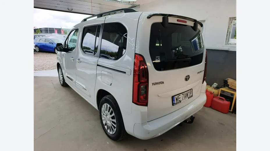 TOYOTA Proace City Verso -