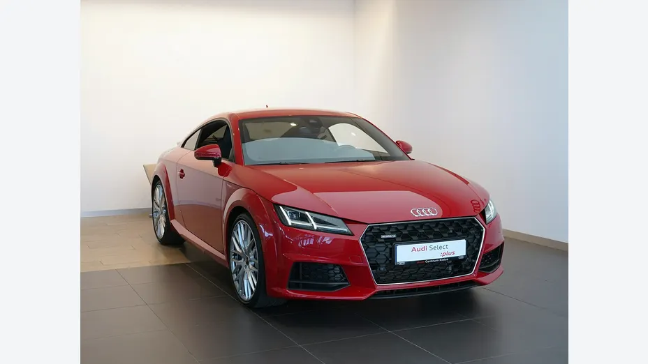 AUDI TT -