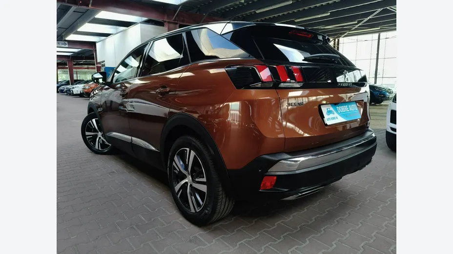 PEUGEOT 3008 -