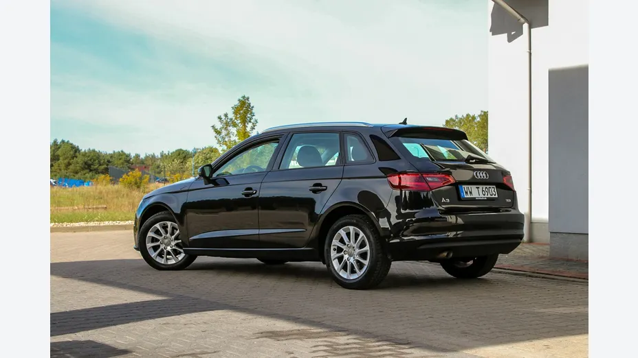 AUDI A3 Sportback -
