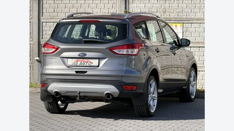 FORD Kuga -